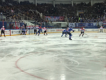 "Лада" победила "Нефтяник" в первом матче плей-офф