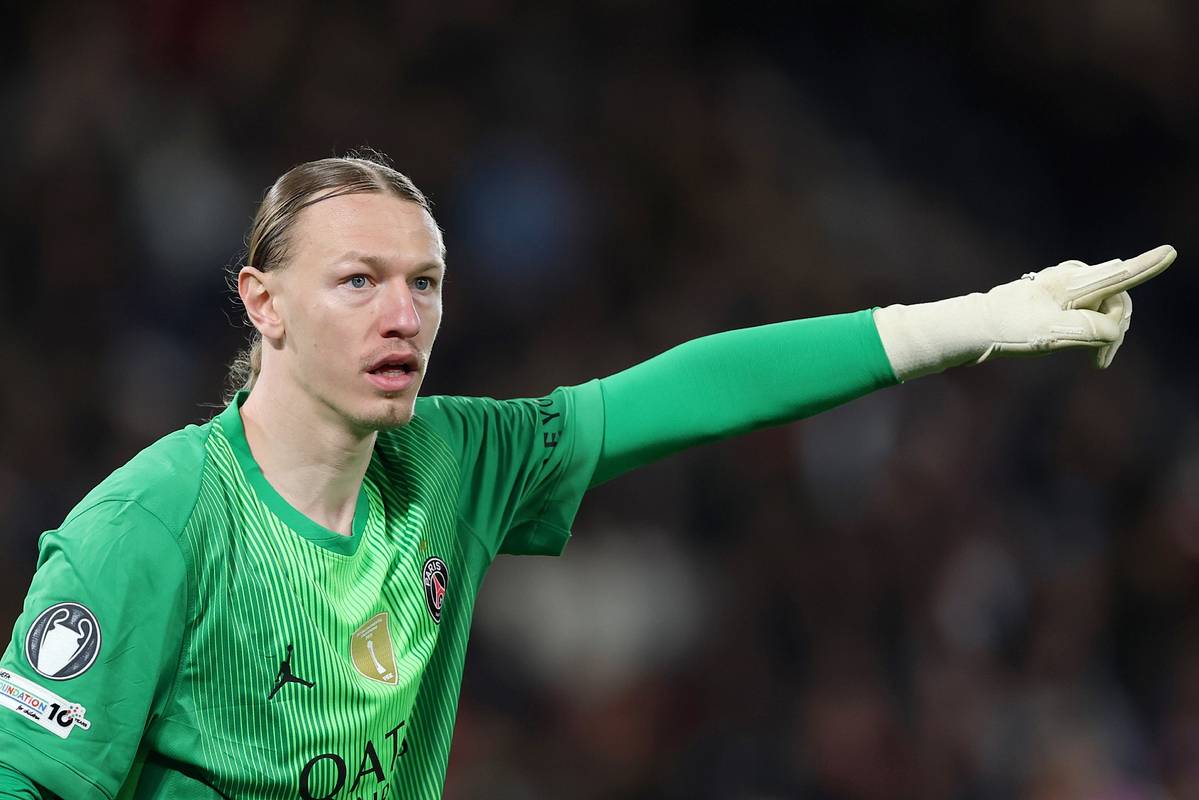 Букмекеры высоко оценили выступление Сафонова в Лиге чемпионов