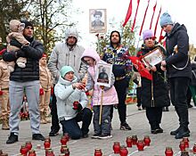 700 свечей зажгли дзержинцы в память о героях Великой Отечественной войны