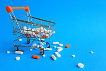 Путь к снижению цен на лекарства не определен
