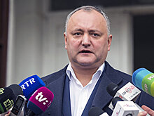 Додон пообещал пригласить Зейналову в Молдавию