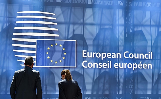 ЕС обсуждает отдельный режим санкций в отношении России