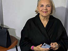 Ведущая Елена Летучая опубликовала редкое фото матери