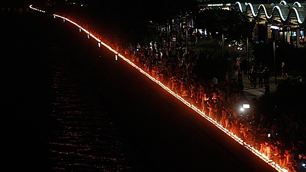 Акция «Линия памяти» стартовала на Крымской набережной