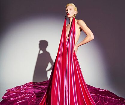 Прозрачные юбки и платья в пол в кутюрной коллекции Schiaparelli