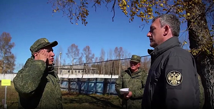 «Ребята хвалили»: Василий Орлов встретился с мобилизованными амурчанами в Екатеринославке