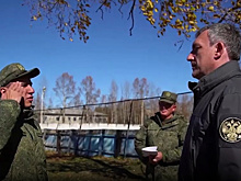 «Ребята хвалили»: Василий Орлов встретился с мобилизованными амурчанами в Екатеринославке