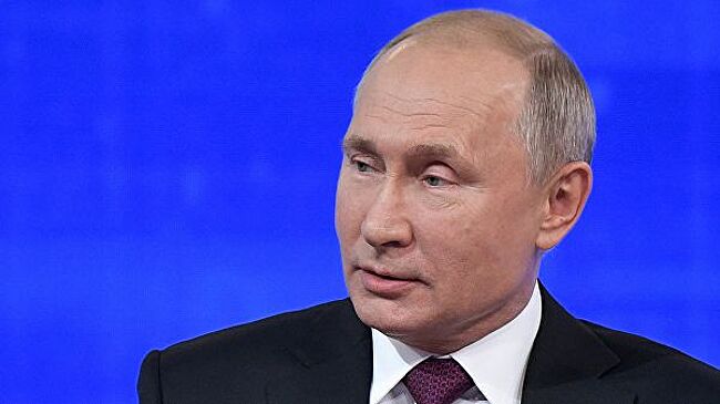 Путин заявил о расширении поддержки семей с детьми с 2020 года