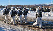 Российские военные проводят учения на Курилах