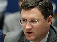 Новак спрогнозировал исчезновение излишков запасов нефти