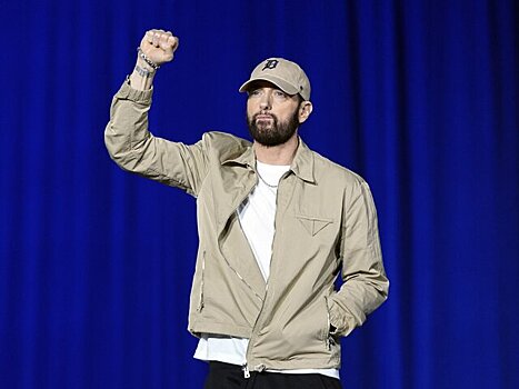 Рэпер Eminem стал дедушкой