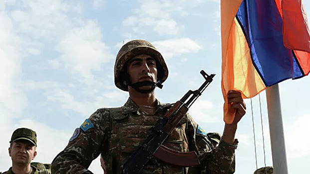 Россияне отреагировали на столкновение Армении и Азербайджана