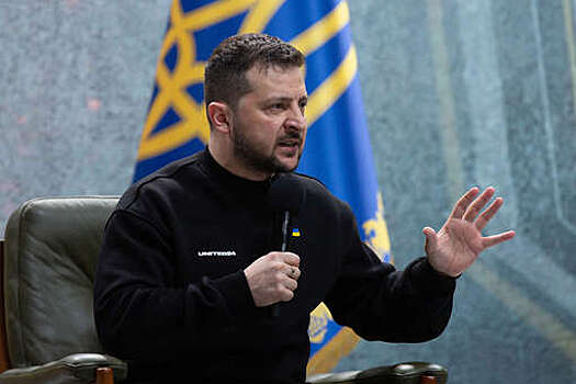 Глава крымских болгар счел позором решение подарить Зеленскому меч хана Кубрата