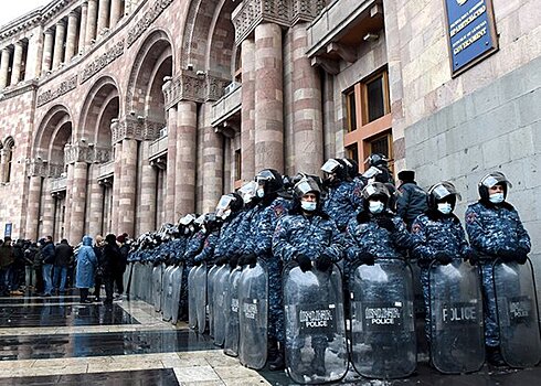 Акция протеста в Ереване завершилась