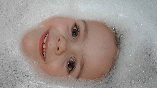 Ученые рассказали об омолаживающем эффекте горячей ванны