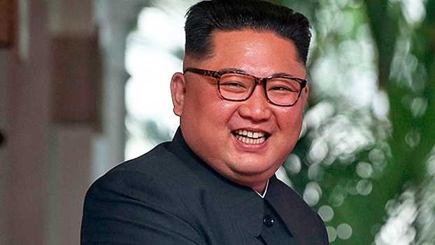 Ким Чен Ын провел первые с начала года военные учения