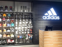 Аналитик Разувает рассказал, когда Adidas откроет собственные магазины в Москве