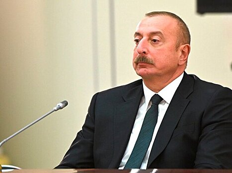 Алиев: Баку готов поддержать Иран в связи с аварией вертолета Раиси