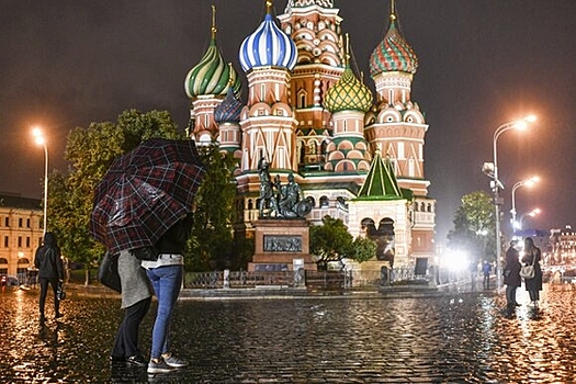 Москвичей предупредили о грозовых дождях