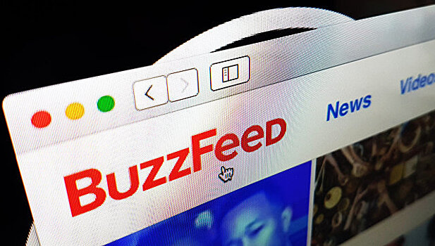 BuzzFeed подозревает ФСБ в сокрытии информации о Брейтбарте