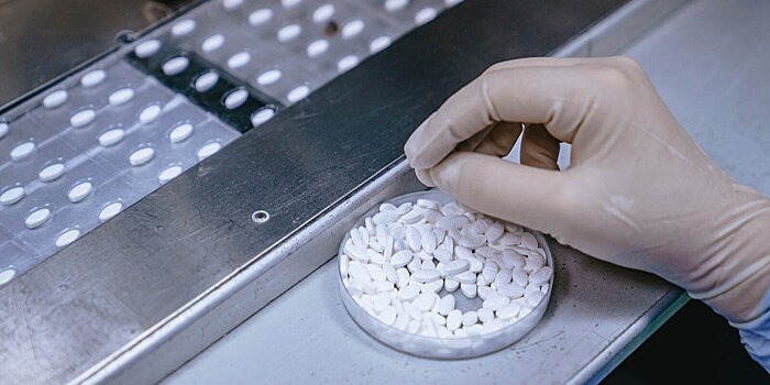 Владимир Ефимов: в "Технополисе "Москва"" начали производить лекарство для лечения деменции при Альцгеймере