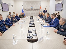 Роман Старовойт встретился с ветеранским активом Курской области