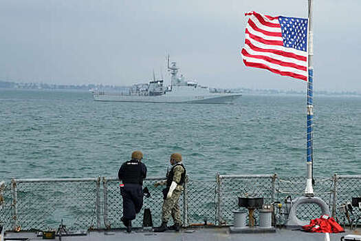 Испания и США договорились разместить на совместной базе Рота еще два американских эсминца