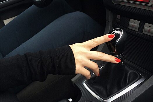 Под Саратовом пьяная сельчанка угнала машину жены собутыльника и вылетела в кювет