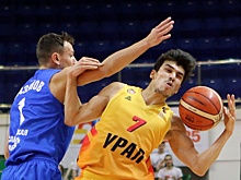 Сенсации не произошло: баскетбольный «Урал» с разгромным счётом проиграл лидеру чемпионата