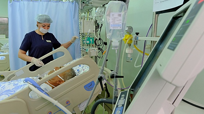 При обрушении балкона во время похорон в Чечне пострадали 84 человека