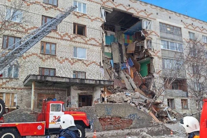В Республике Коми обрушилась часть общежития