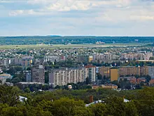 Последствия массированной атаки украинских дронов на Курск попали на видео