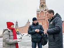 Дегтярев исполнил мечту мальчика из Нижнего Тагила о поездке на ретроавтомобиле