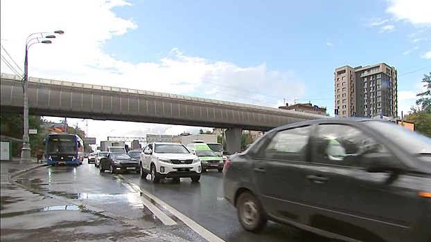 Наждачная бумага и «лжеполицейские»: как мошенники на дорогах «подставляют» россиян