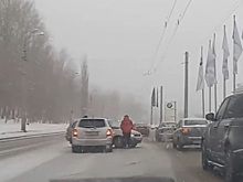 Lada Kalina и Toyota столкнулись на улице Бринского в Нижнем Новгороде