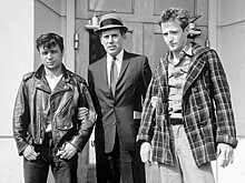 Мы с тобой одной крови: почему реальные истории про убийства и маньяков стали сюжетами популярных подкастов