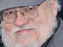 Джордж Мартин пообещал другой финал «Игре престолов»