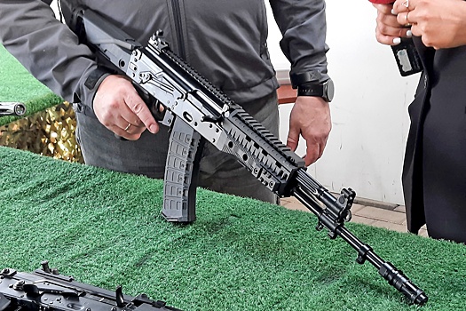 Автоматы АК-12 и АК-15, пистолет Лебедева  приняты на вооружение МВД России