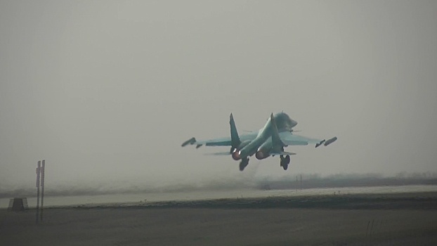 Экипажи Су-34 точными ударами прикрыли подразделения ВС РФ в зоне спецоперации