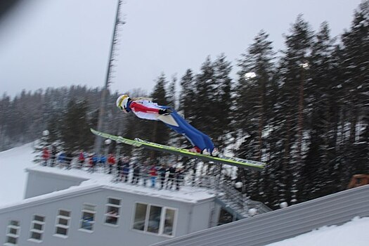 Команда Московской области победила в миксте на ЧР по прыжкам на лыжах с трамплина