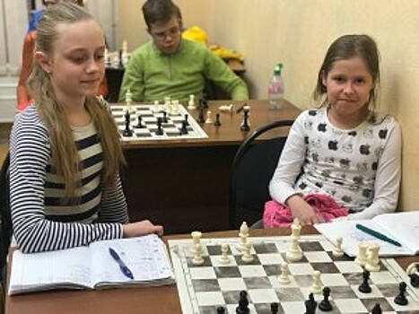 Представители Молодежной палаты района организовали шахматный турнир среди школьников