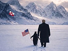 Белый дом опубликовал изображение Трампа, идущего по Гренландии с пингвином