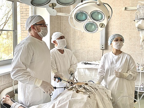 В Магнитогорске хирурги оперируют грыжи новейшим способом