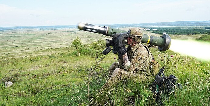 Генерал объяснил, почему США оставят Киев без новейшего оружия