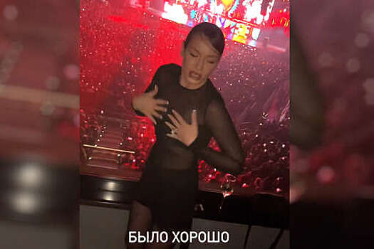 Блогерша Ида Галич в прозрачном платье отправилась на концерт Лазарева