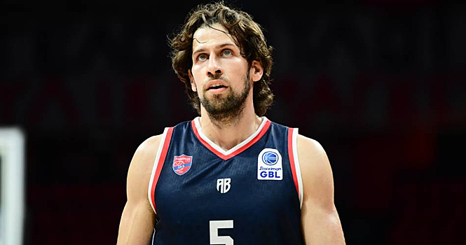 Михалис Лунцис получил разрыв передней крестообразной связки