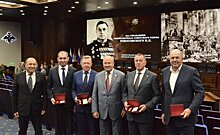 Четырех татарстанцев наградили медалями "За вклад в укрепление обороны России"
