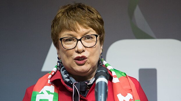 Смородская: "Локомотив" должен был выигрывать на своём поле, но не хватает опыта тренеру команды