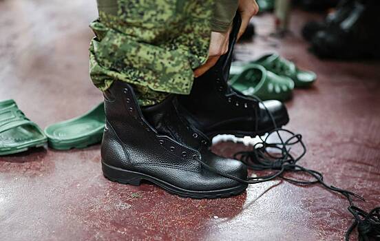 Журналист возмутился службой рэпера Macan и призвал отправить его на дембель