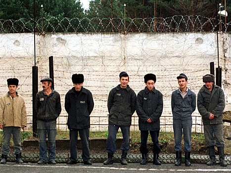 Арестантам разрешили причинять боль